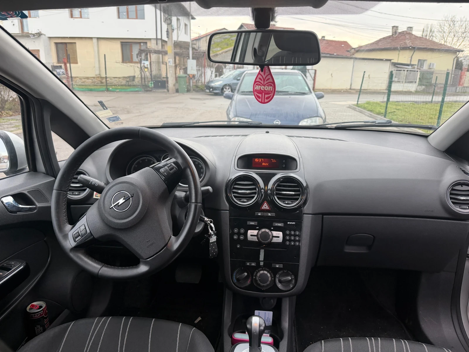 Opel Corsa, снимка 10 - Автомобили и джипове - 53912670