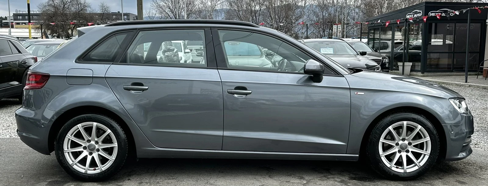 Audi A3 SPORTBACK 1.6TDI 105HP S LINE DISTRONIC CAMERA E5B, снимка 4 - Автомобили и джипове - 53924851