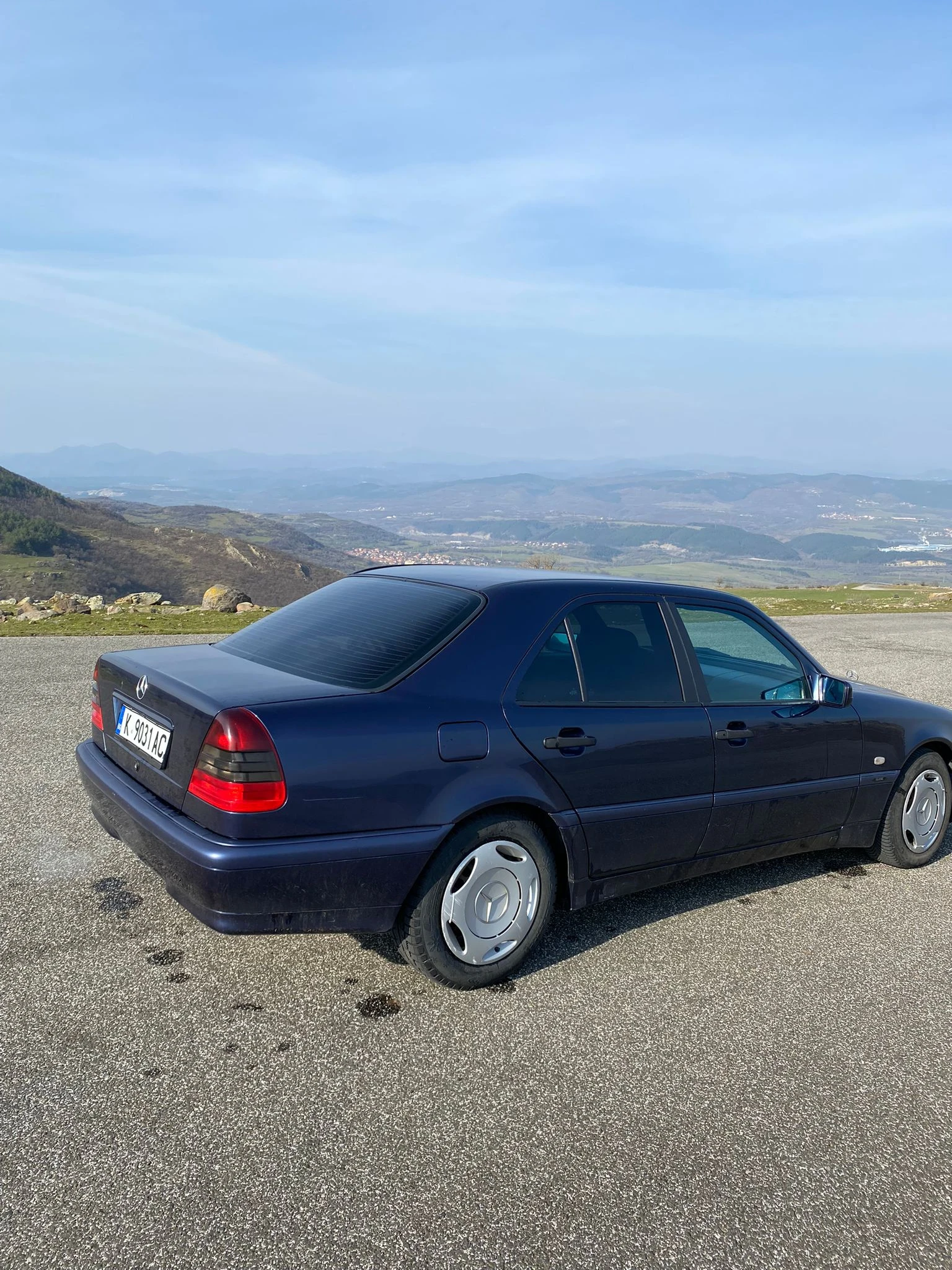 Mercedes-Benz C 180, снимка 8 - Автомобили и джипове - 53944694