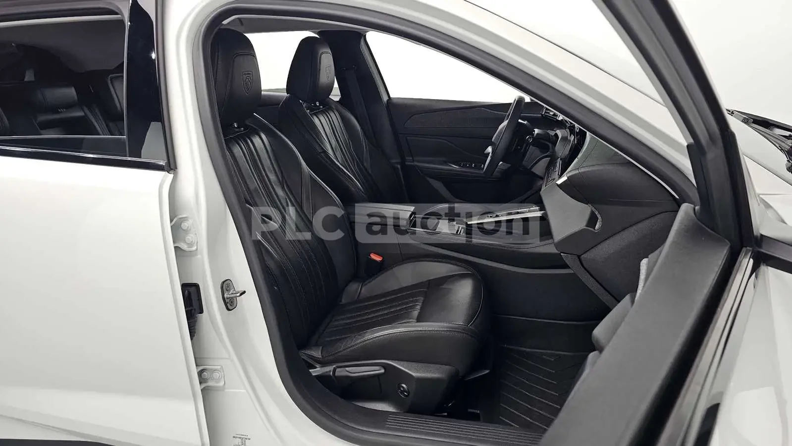 Peugeot 408 КОЖА/ПОДГРЕВ/360/ОТ 320 ЕВРО НА МЕСЕЦ, снимка 9 - Автомобили и джипове - 54090947