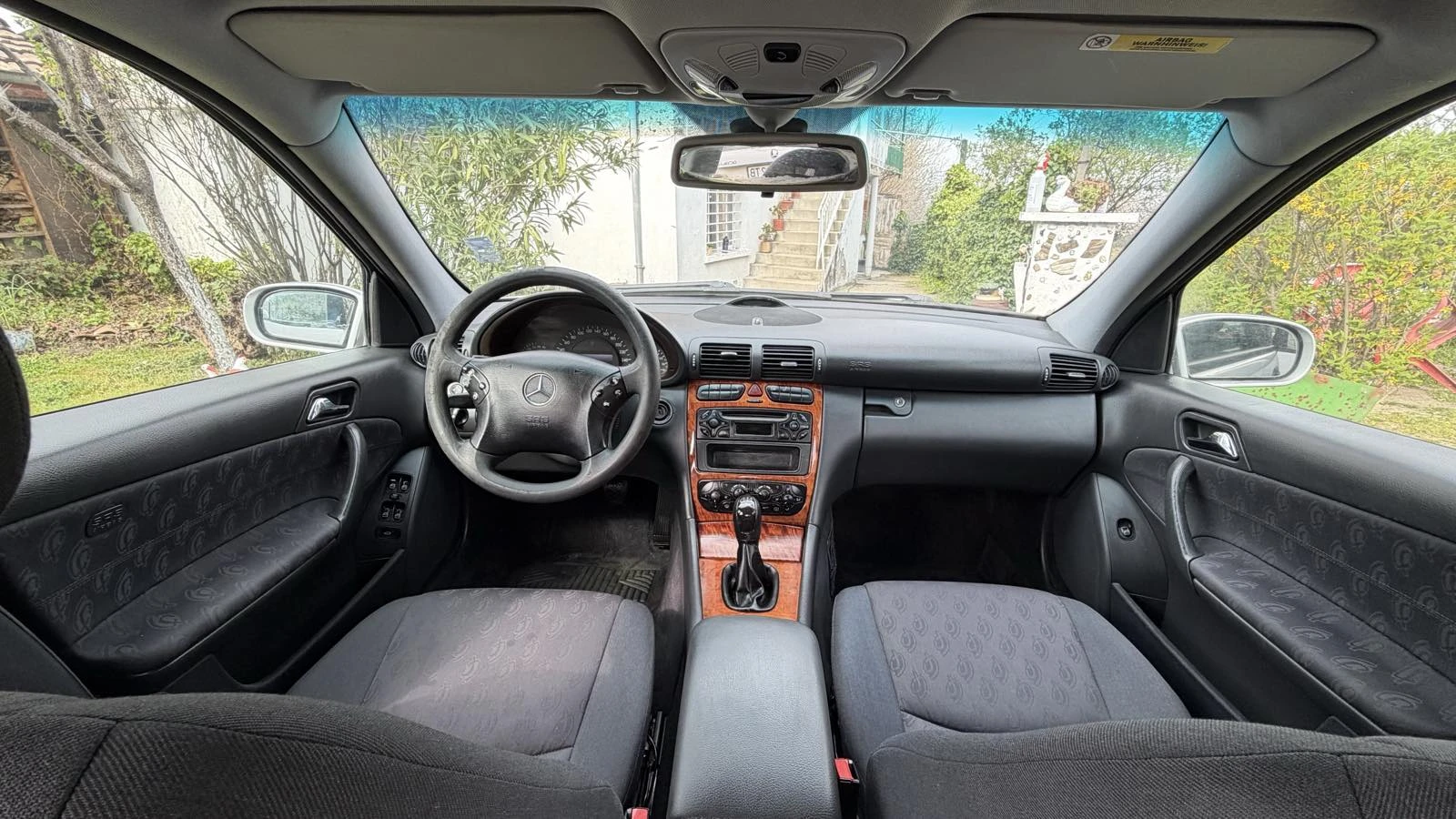 Mercedes-Benz C 180 Kompressor, снимка 7 - Автомобили и джипове - 54208778