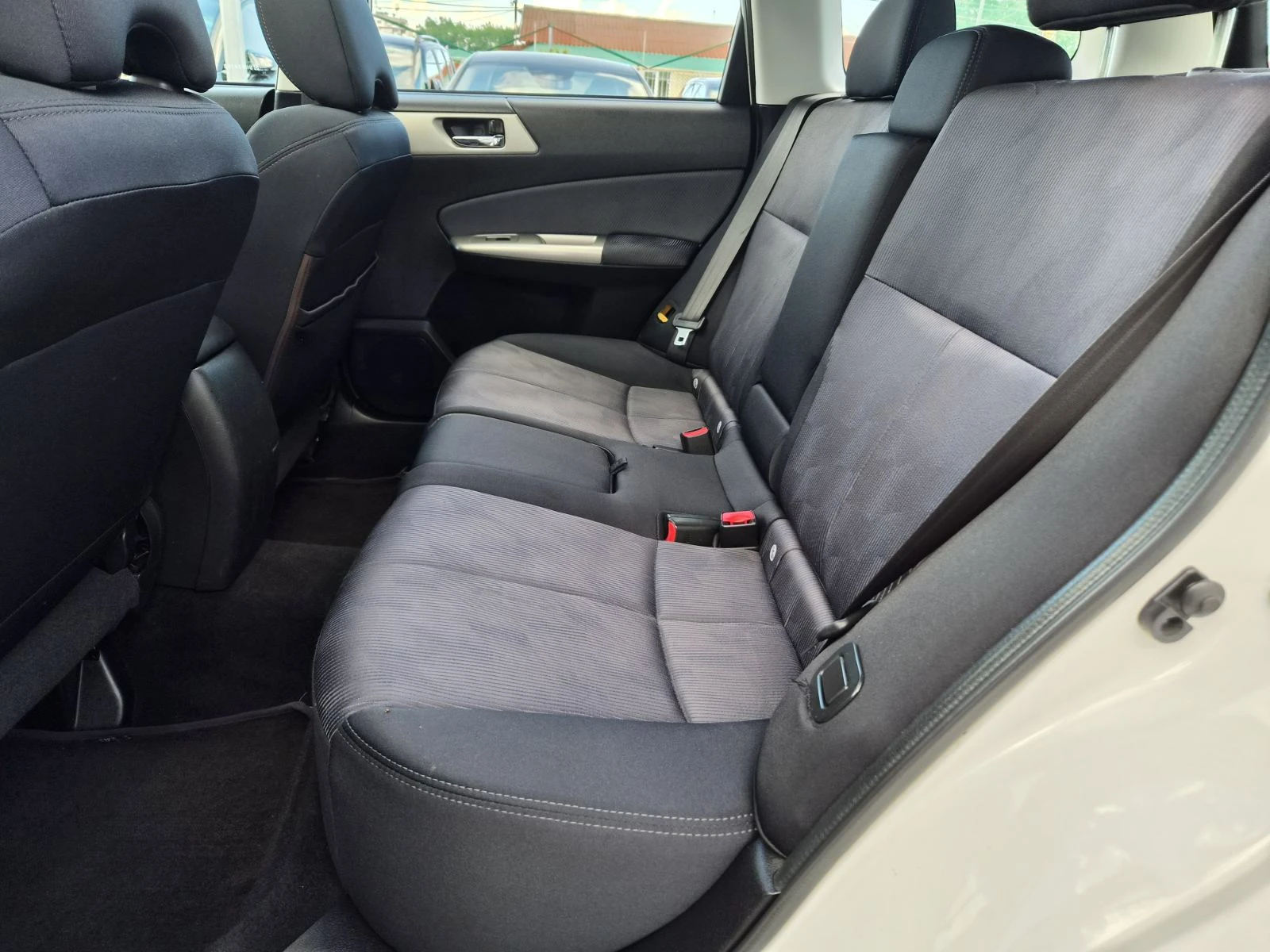 Subaru Forester 2.0I-AUTOMATIC-GPL-200000км, снимка 14 - Автомобили и джипове - 54981091