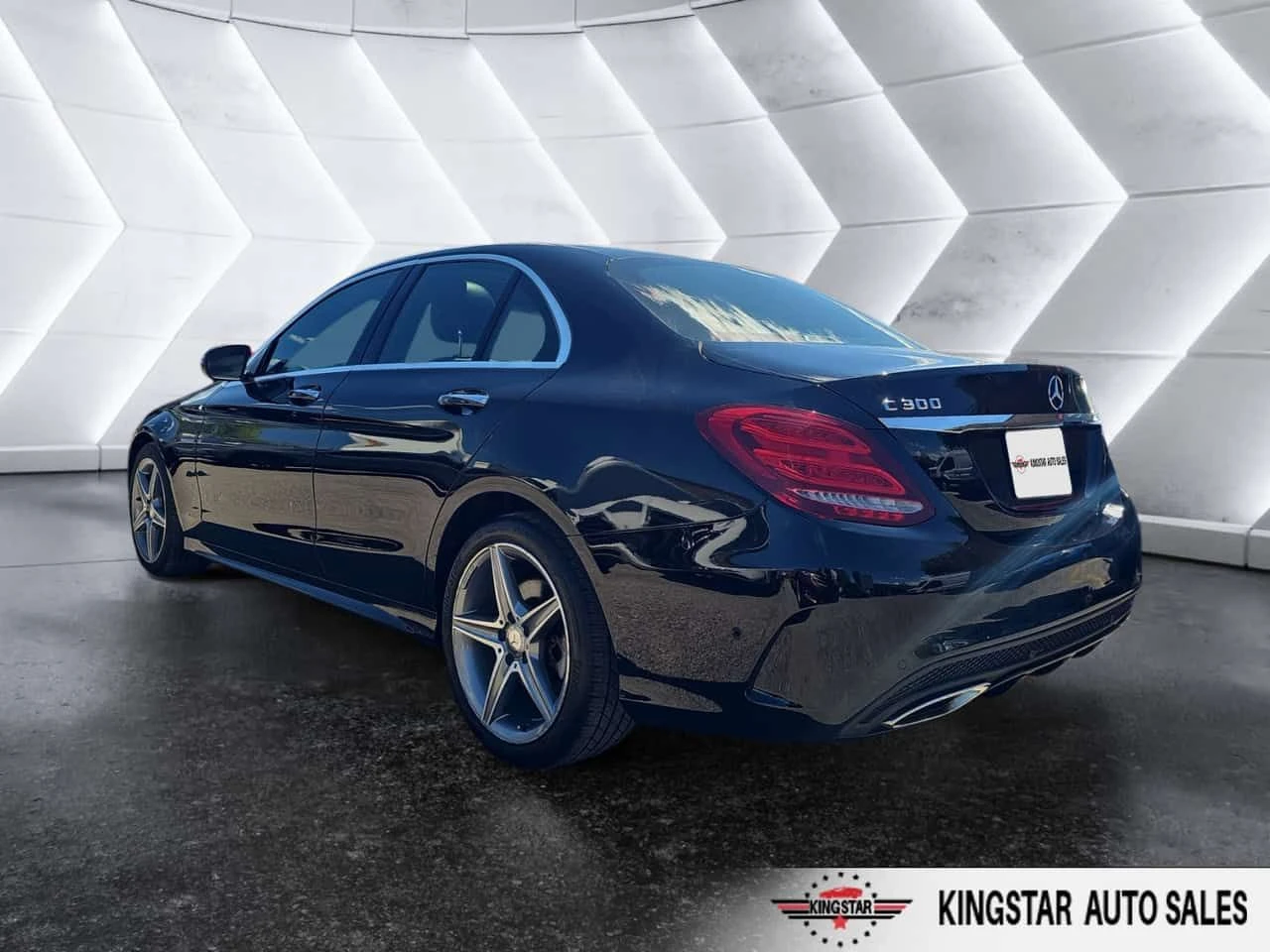 Mercedes-Benz C 300 * CARFAX * ЦЕНА ДО БГ, снимка 3 - Автомобили и джипове - 55036875