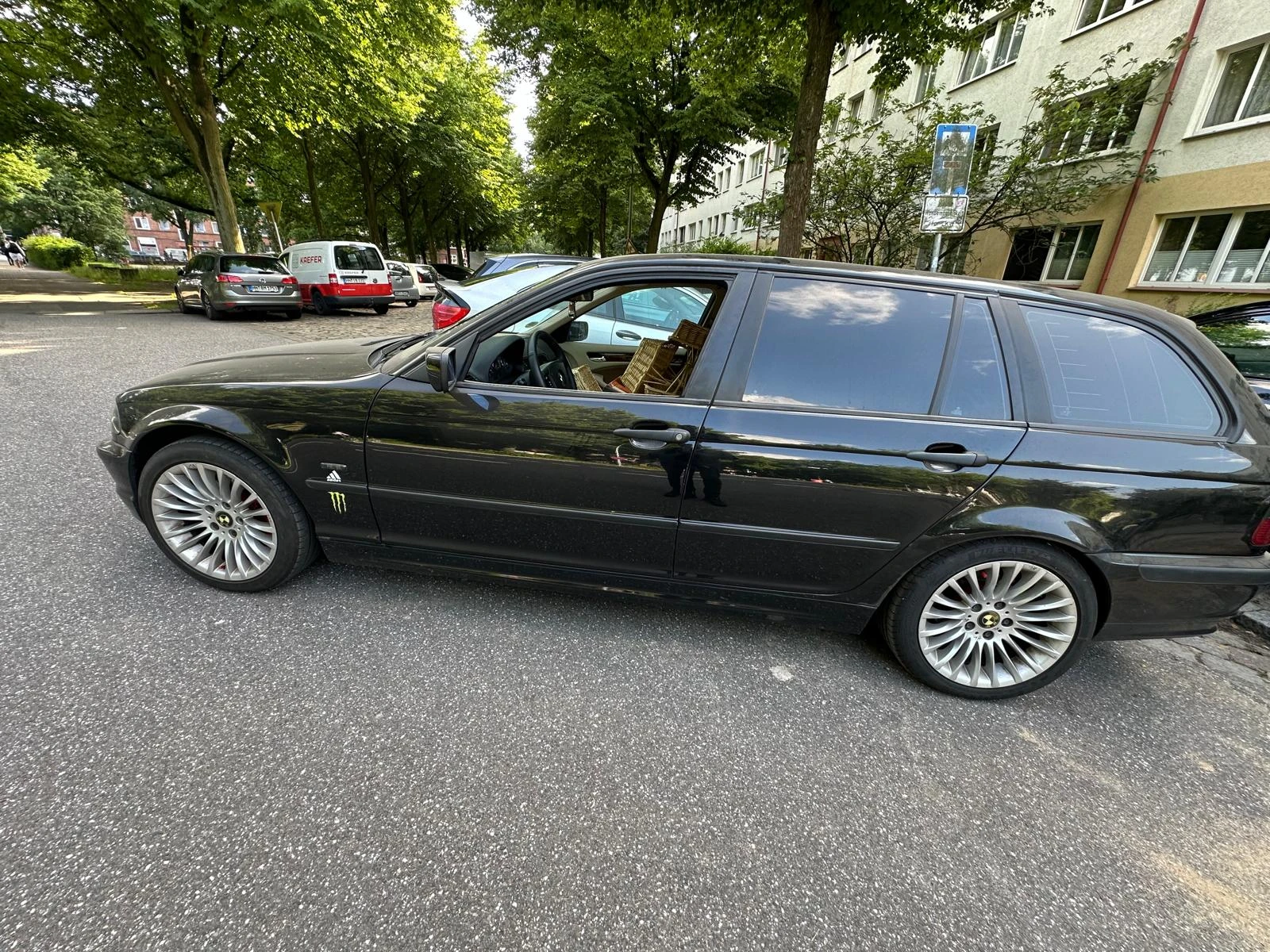 BMW 318 Touring, снимка 2 - Автомобили и джипове - 55157445