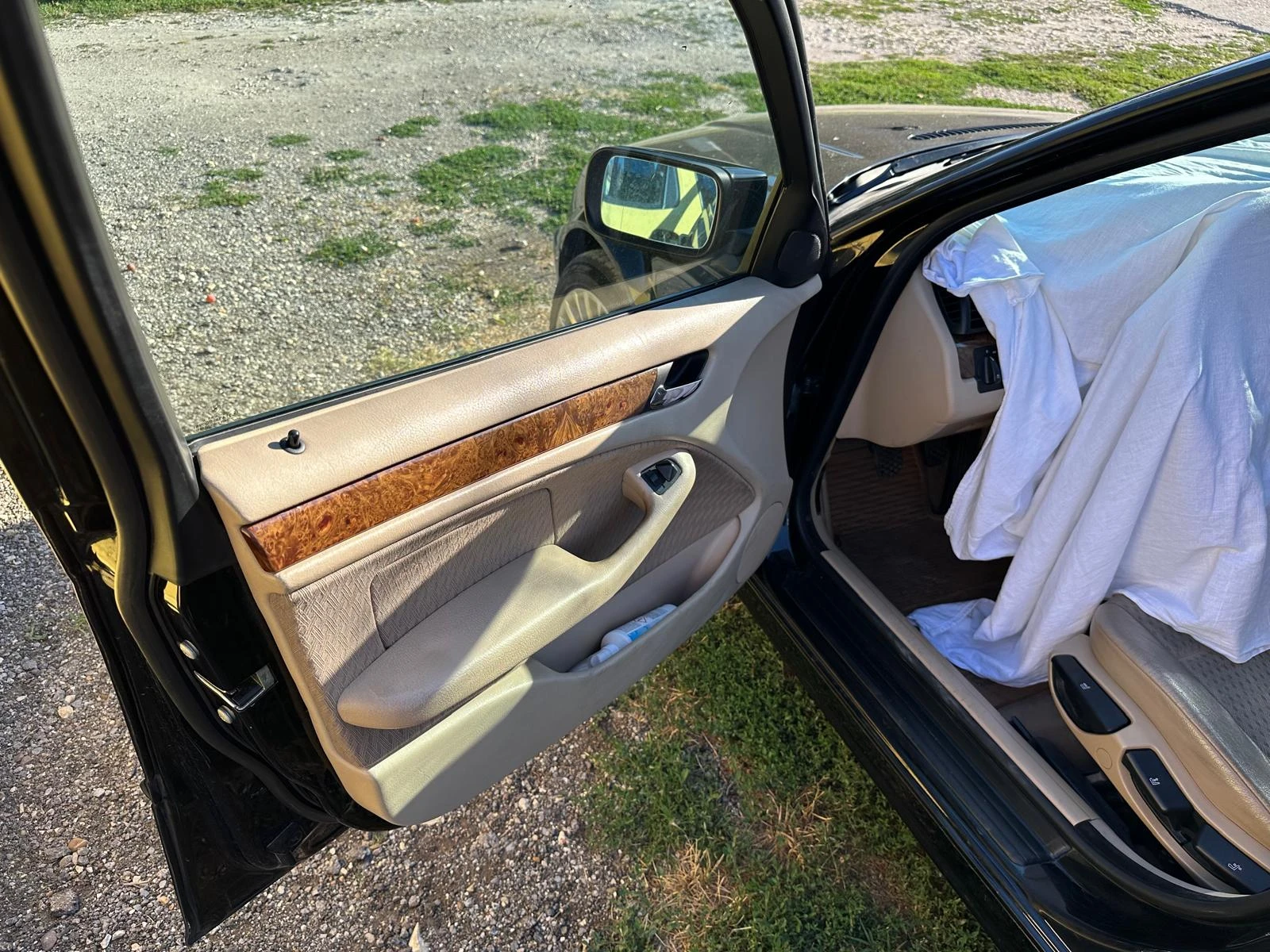 BMW 318 Touring, снимка 8 - Автомобили и джипове - 55157445