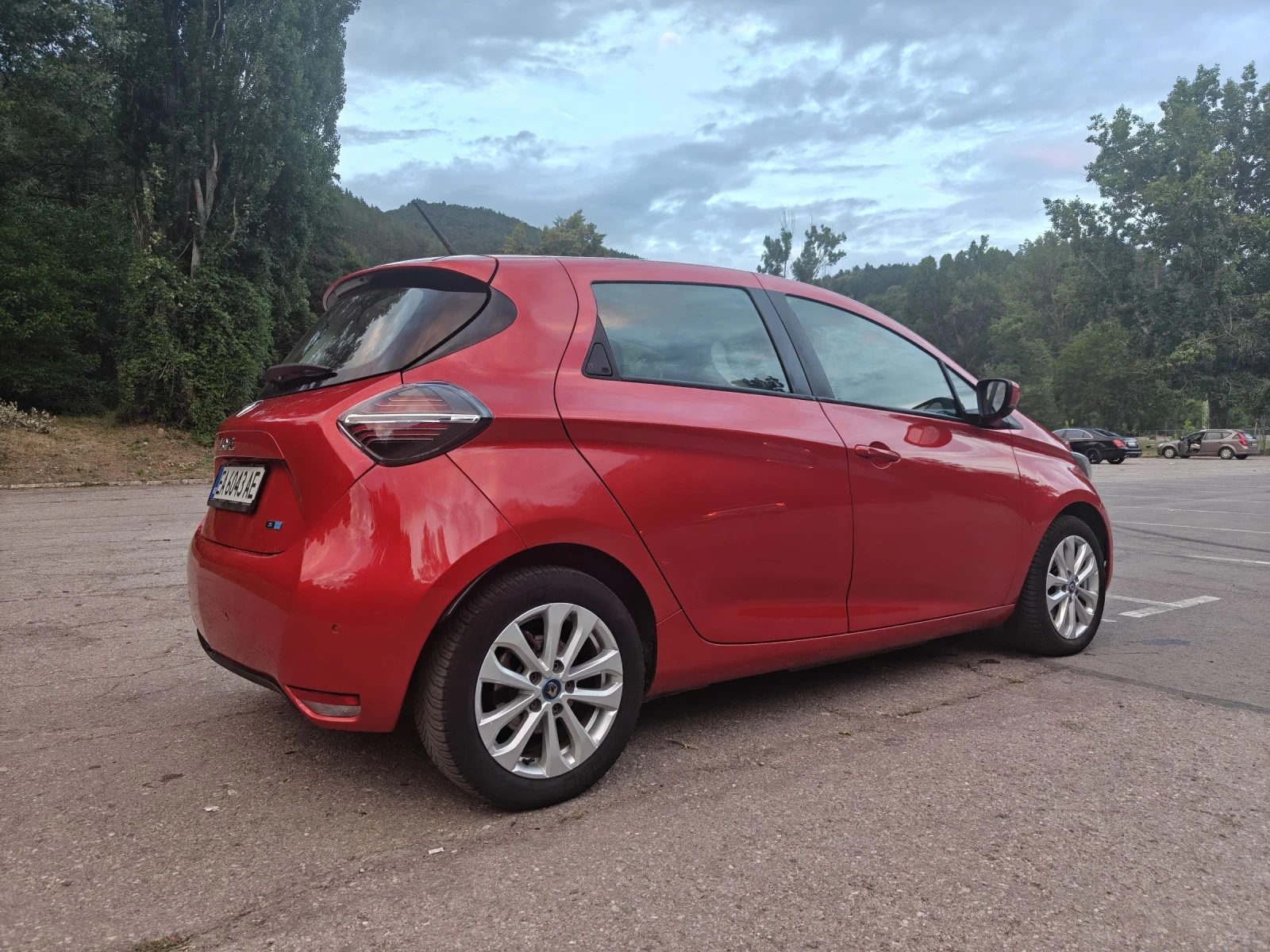 Renault Zoe R135 CCS, снимка 3 - Автомобили и джипове - 55325220