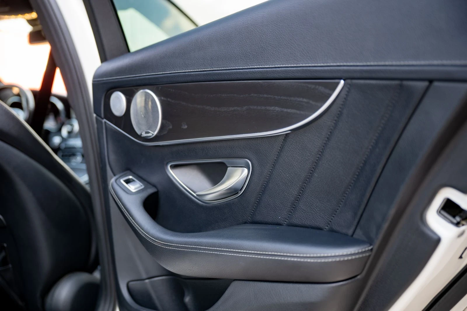 Mercedes-Benz C 250 FULL ЕКСТРИ, снимка 10 - Автомобили и джипове - 55838358
