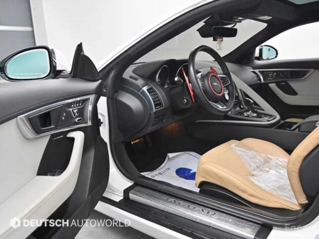 Jaguar F-Type P300, снимка 6 - Автомобили и джипове - 55848640