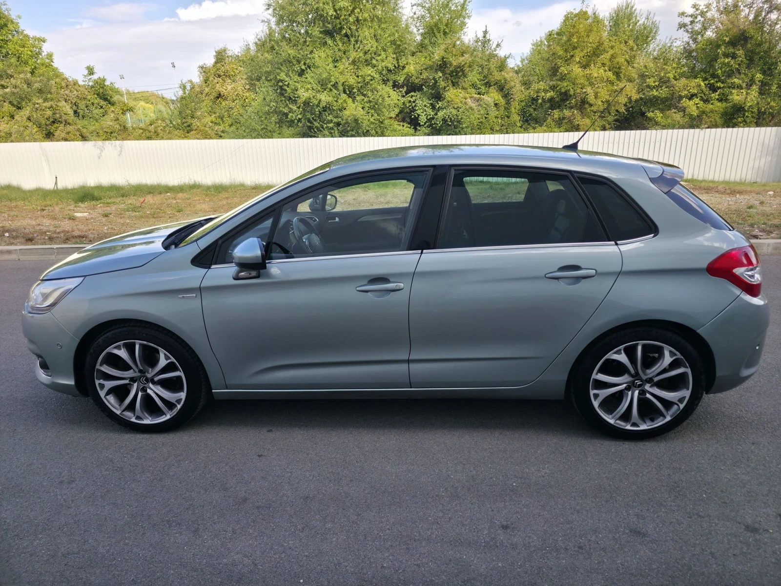 Citroen C4 2.0hdi EXCLUSIVE , снимка 5 - Автомобили и джипове - 55877071