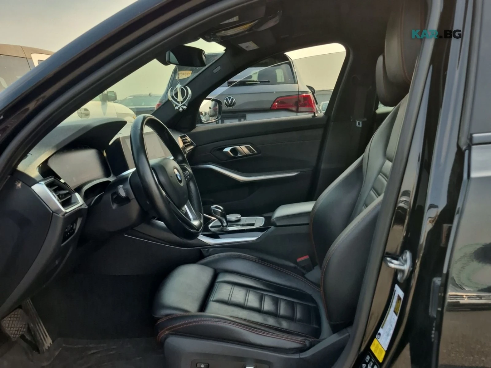 BMW 330 xDrive * АвтоКредит* (ЦЕНА ДО БГ)* , снимка 8 - Автомобили и джипове - 55888960
