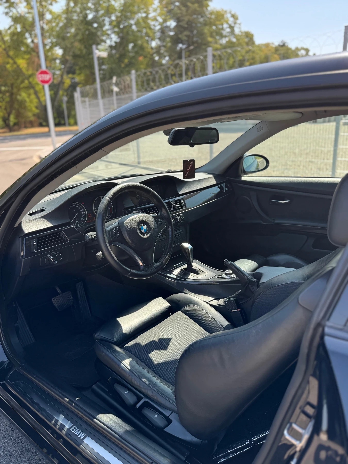 BMW 320 xDrive Автомат, снимка 7 - Автомобили и джипове - 55942083