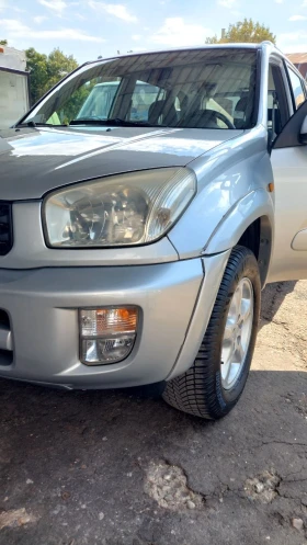 Toyota Rav4 2.0i, снимка 2
