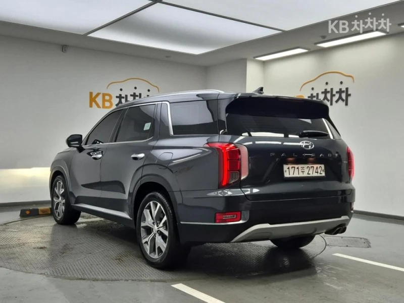 Hyundai Palisade Собствен лизинг гаранция от 6м до 2 г. Реални км, снимка 2 - Автомобили и джипове - 47446571