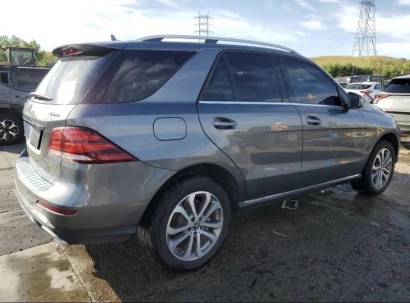 Mercedes-Benz GLE 350 4MATIC, снимка 3 - Автомобили и джипове - 47704082