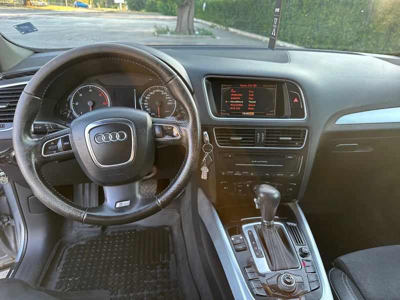 Audi Q5 3000 Quattro , снимка 8 - Автомобили и джипове - 51941167