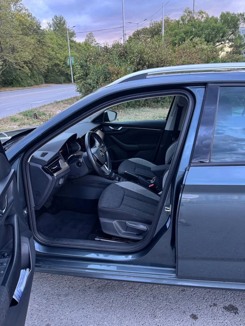 Skoda Kamiq KEYLESS/ ДИГИТАЛНО ТАБЛО / АВТОМАТИК, снимка 6 - Автомобили и джипове - 52217697