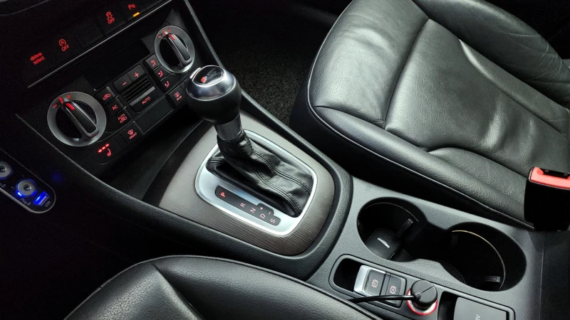 Audi Q3 2.0TDI QUATTRO DYNAMIC autogeorge.com, снимка 7 - Автомобили и джипове - 52287227