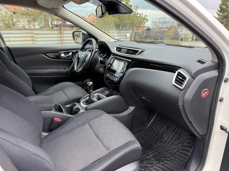Nissan Qashqai 1.2 i EURO 6  108000km, снимка 10 - Автомобили и джипове - 52478991