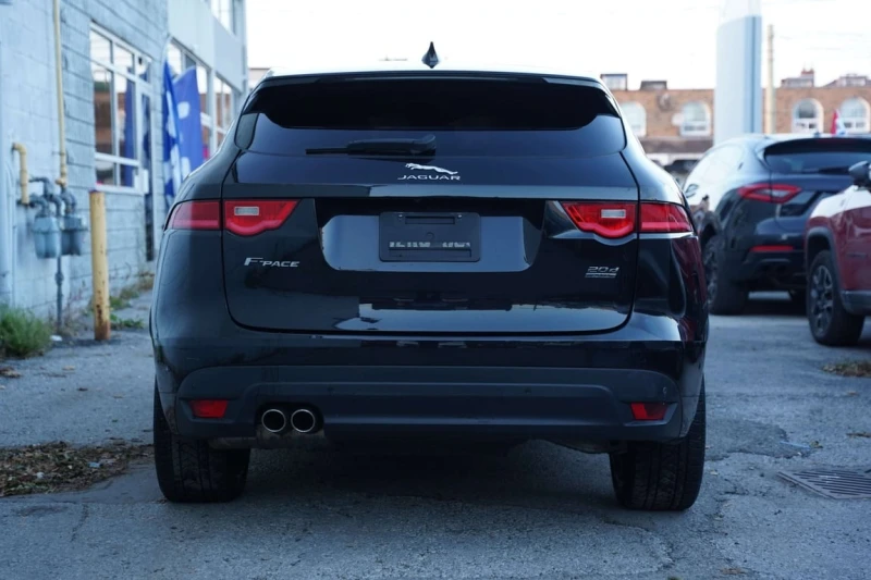 Jaguar F-PACE * Prestige * CARFAX * ЦЕНА ДО БГ, снимка 4 - Автомобили и джипове - 53343341