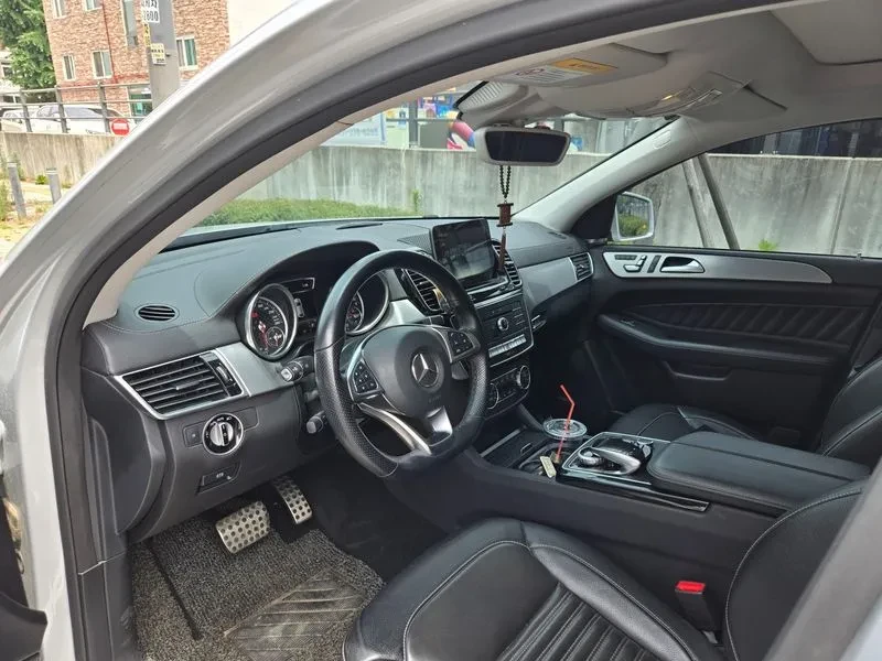 Mercedes-Benz GLE 350 D 4Matic Coupe - САМО 30% АВАНС, снимка 7 - Автомобили и джипове - 55485447