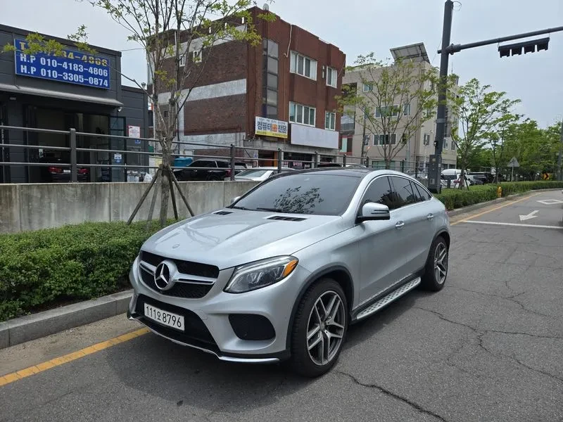 Mercedes-Benz GLE 350 D 4Matic Coupe - САМО 30% АВАНС, снимка 2 - Автомобили и джипове - 55485447