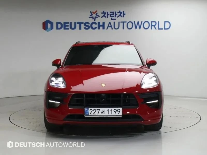 Porsche Macan, снимка 3 - Автомобили и джипове - 56711740