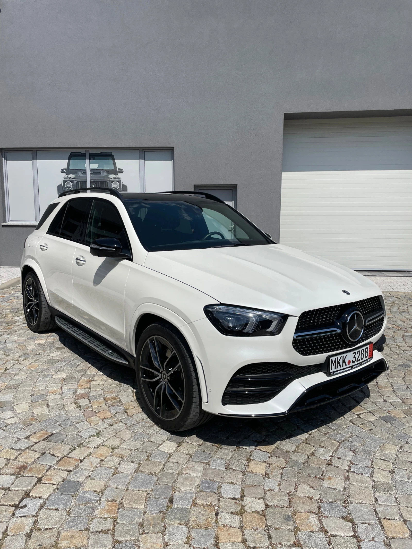 Mercedes-Benz GLE 580 4m AMG 360 hed up - изображение 2