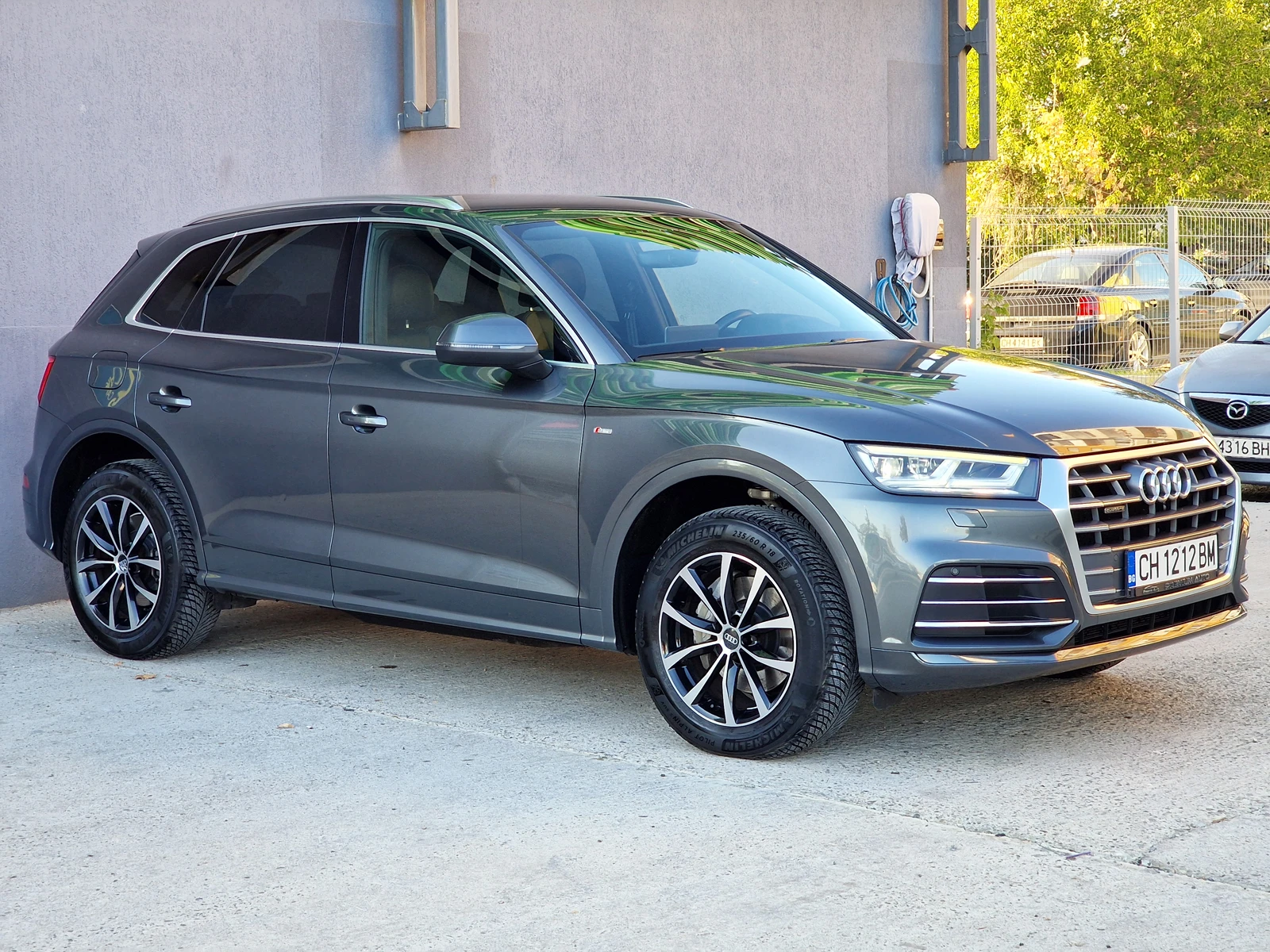 Audi Q5 40 TDI S-Line Quattro - изображение 2