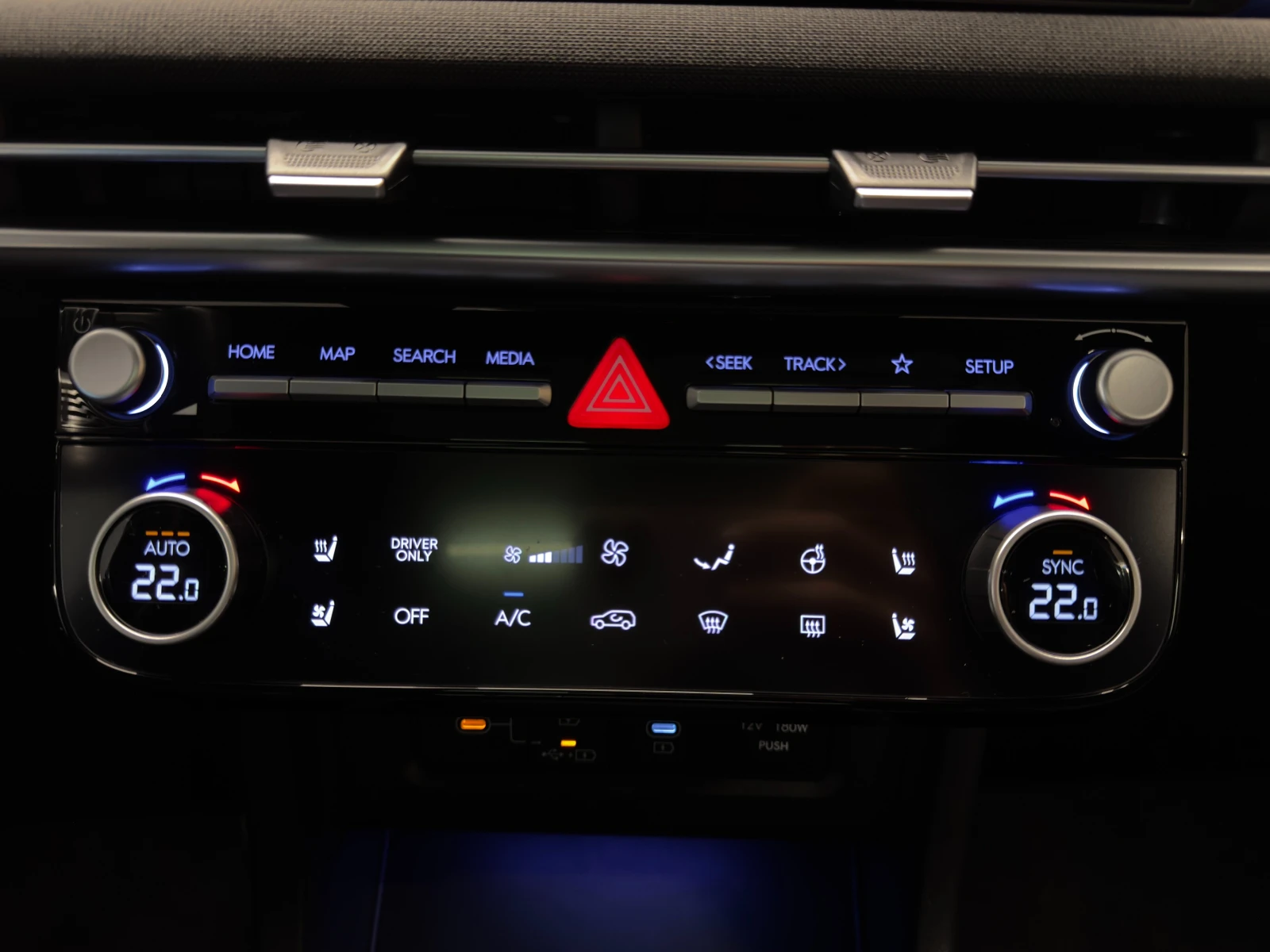 Hyundai Tucson LUXURY 20th ANNIVERSARY Plug-in Hybrid AWD | Mobile.bg — изображение 13