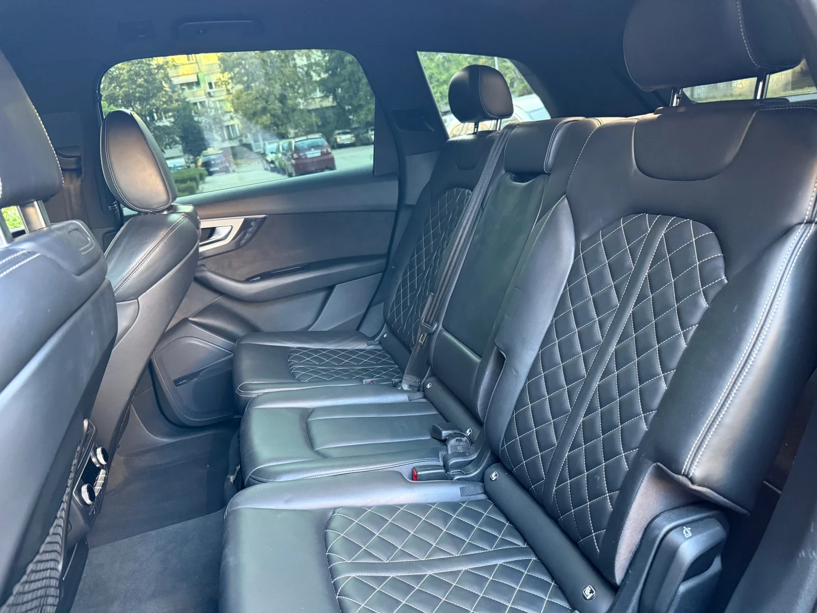 Audi SQ7 4.0  - изображение 9