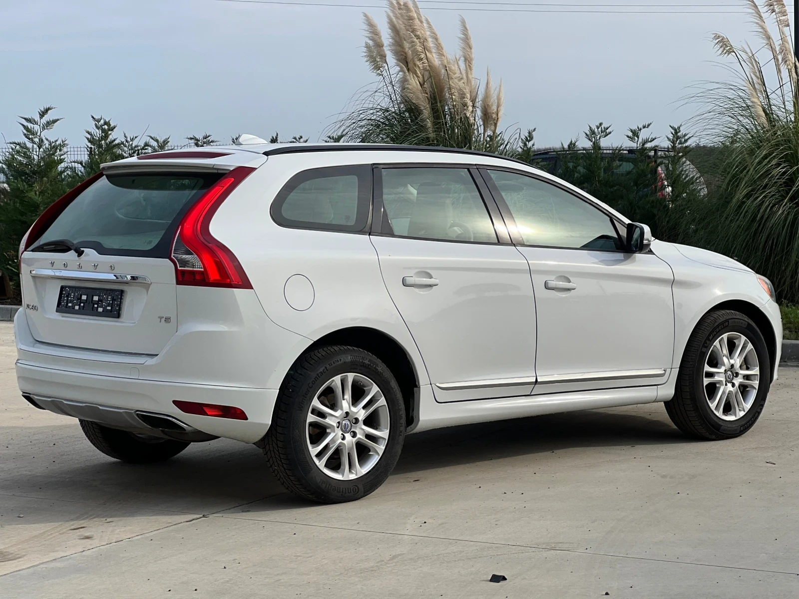 Volvo XC60 T5 - изображение 7
