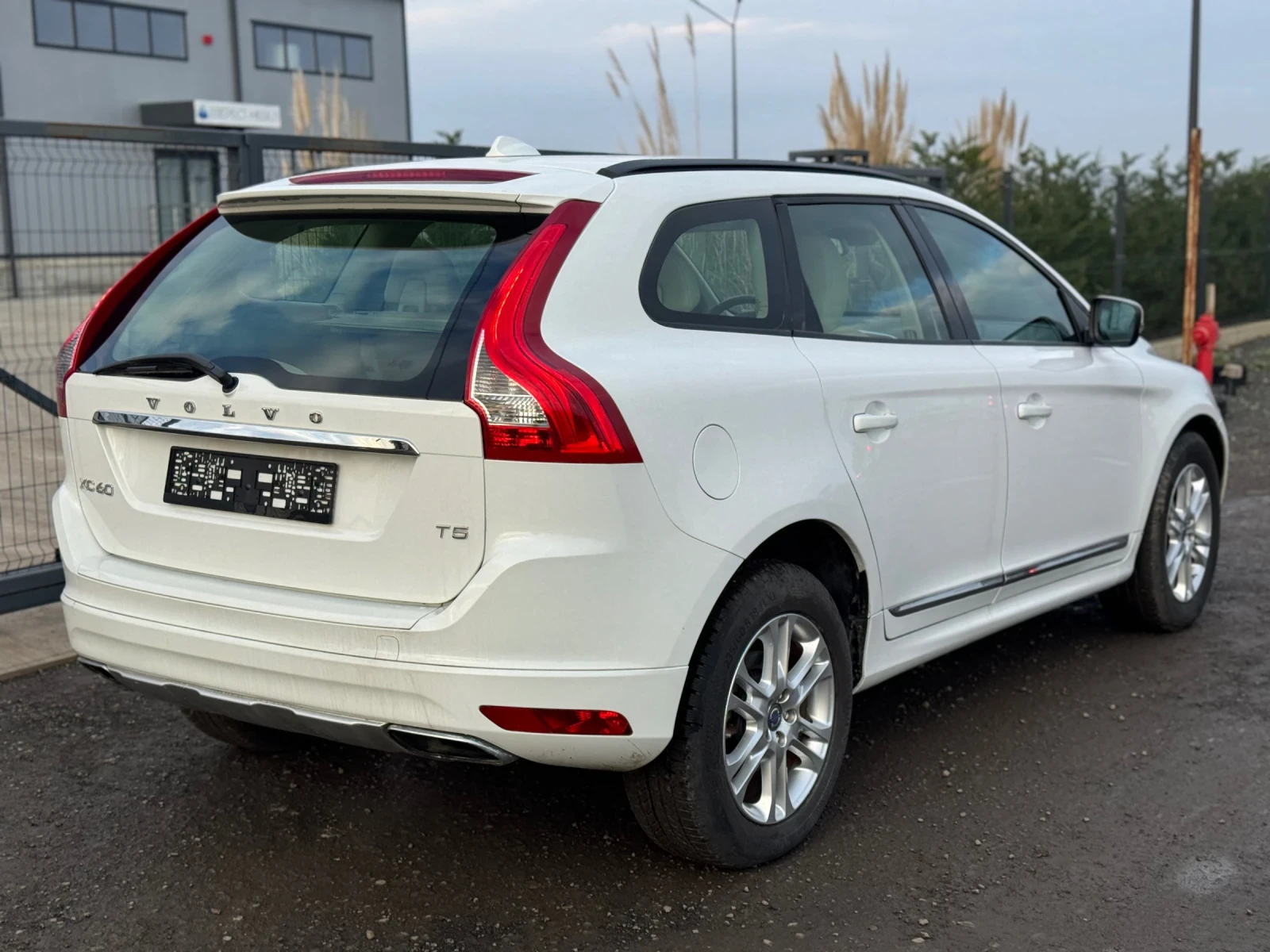 Volvo XC60 T5 | Mobile.bg � ����������� 6