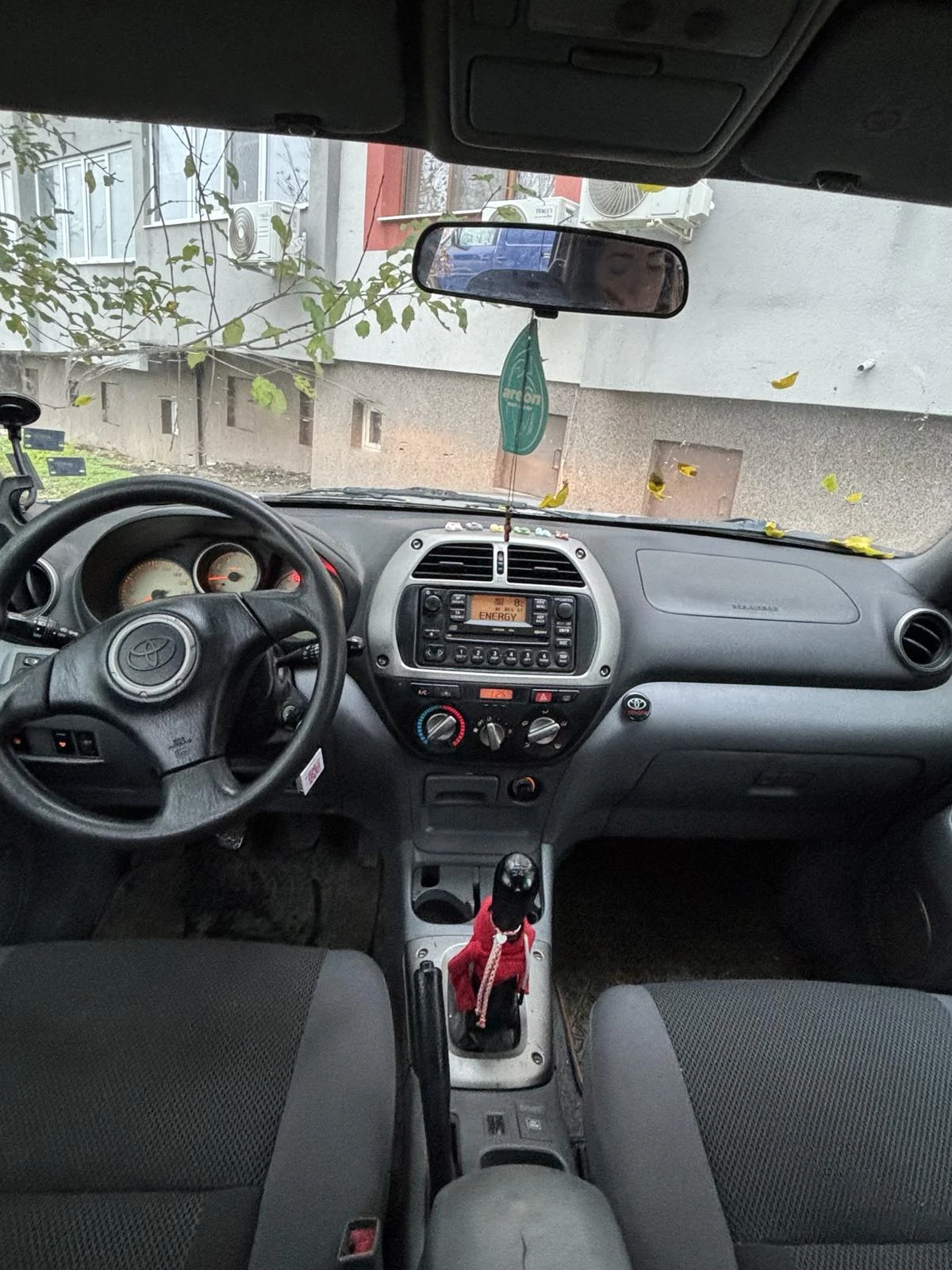 Toyota Rav4 2.0 D-4D 116 к.с. - изображение 8