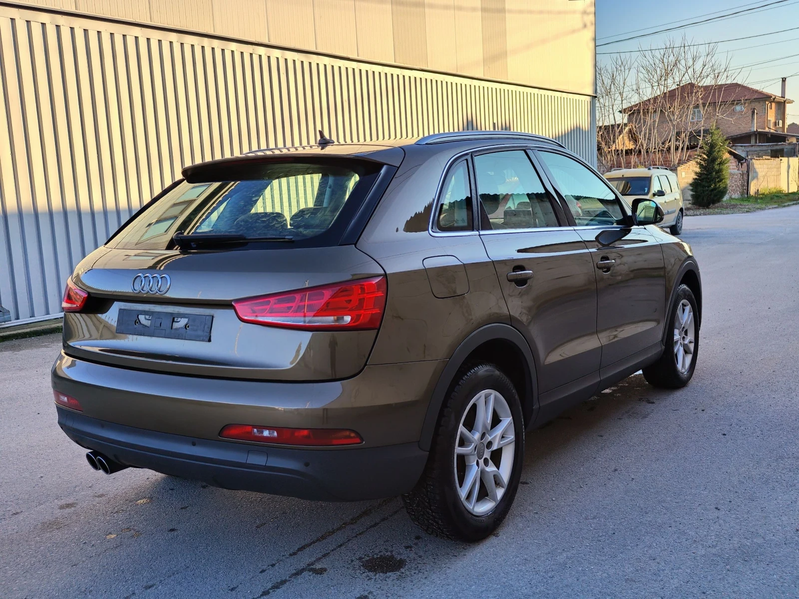 Audi Q3 2.0TDI 177hp Quattro 7Stronic | Mobile.bg � ����������� 5