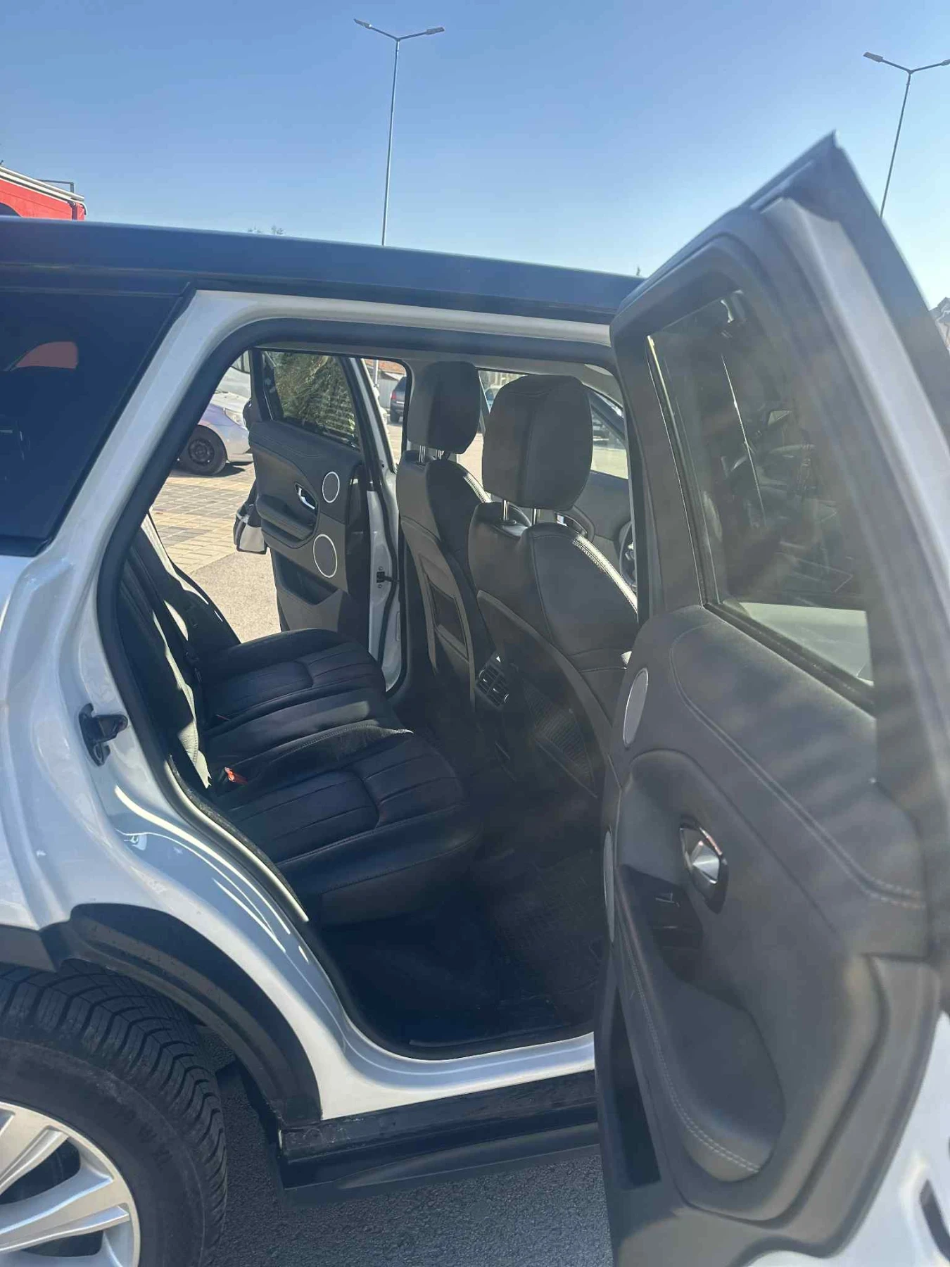 Land Rover Range Rover Evoque R-Dinamic, 4?4, 9 скорости, 210к.с - изображение 7