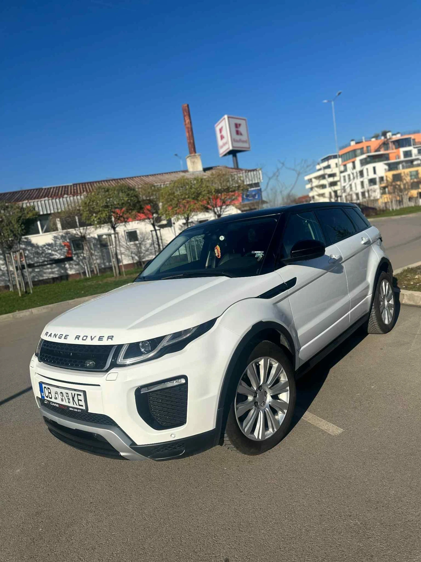 Land Rover Range Rover Evoque R-Dinamic, 4?4, 9 ��������, 210�.� | Mobile.bg � ����������� 1