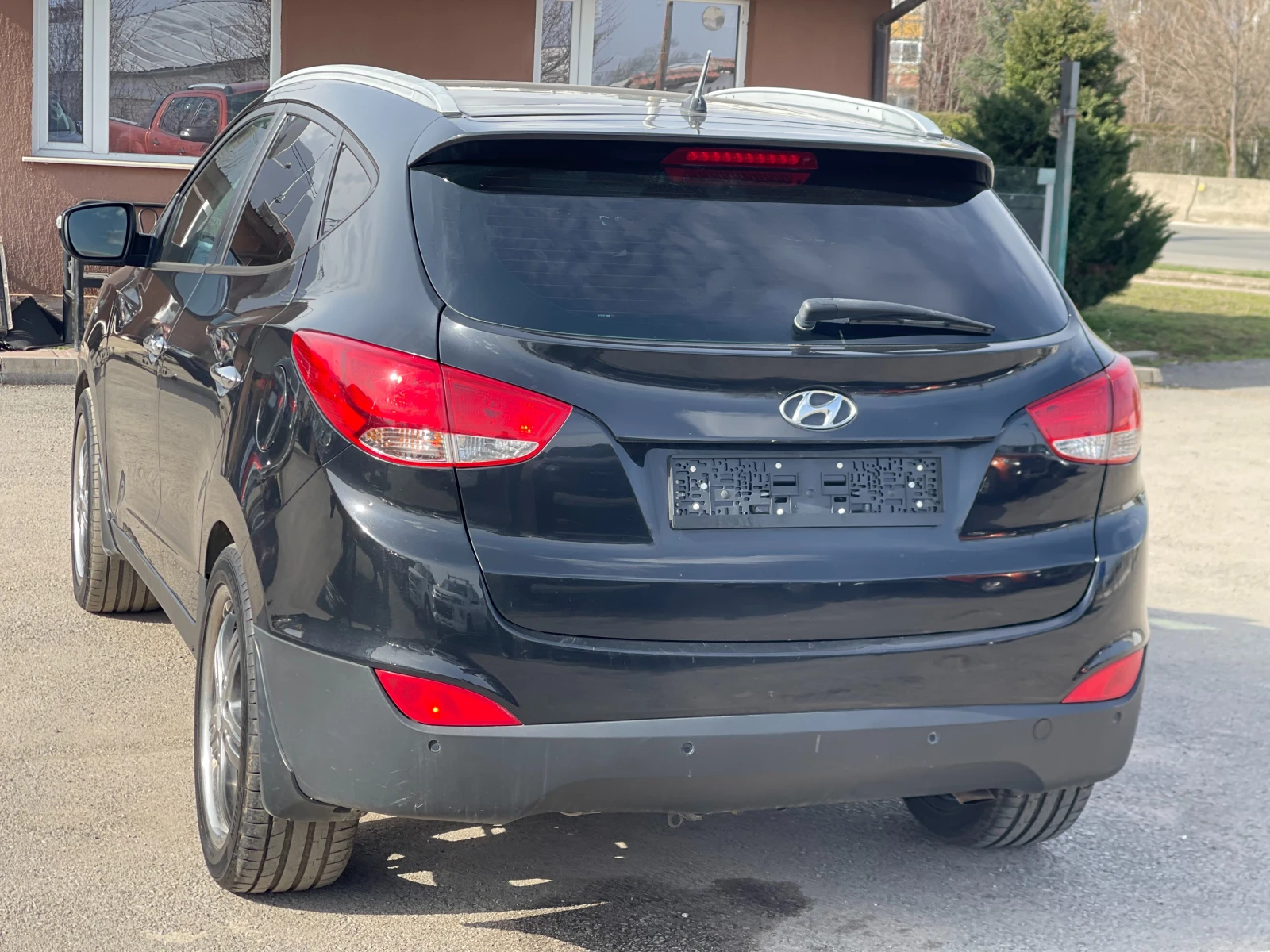 Hyundai IX35 2.0CRDi 4x4, снимка 4 - Автомобили и джипове - 53230227