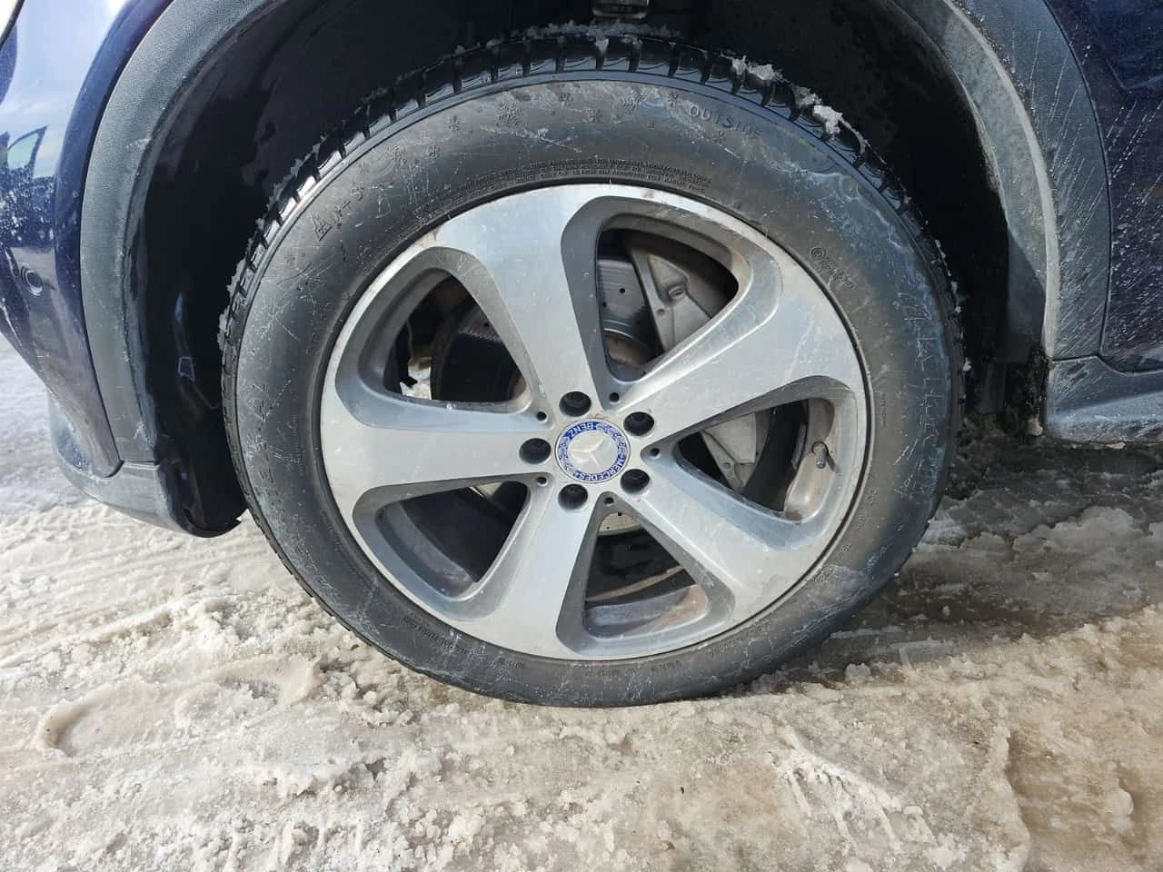 Mercedes-Benz GLC * 300 * * ПАНОРАМА* * МОНИТОР ЗА МЪРТВА ТОЧКА*  - изображение 6