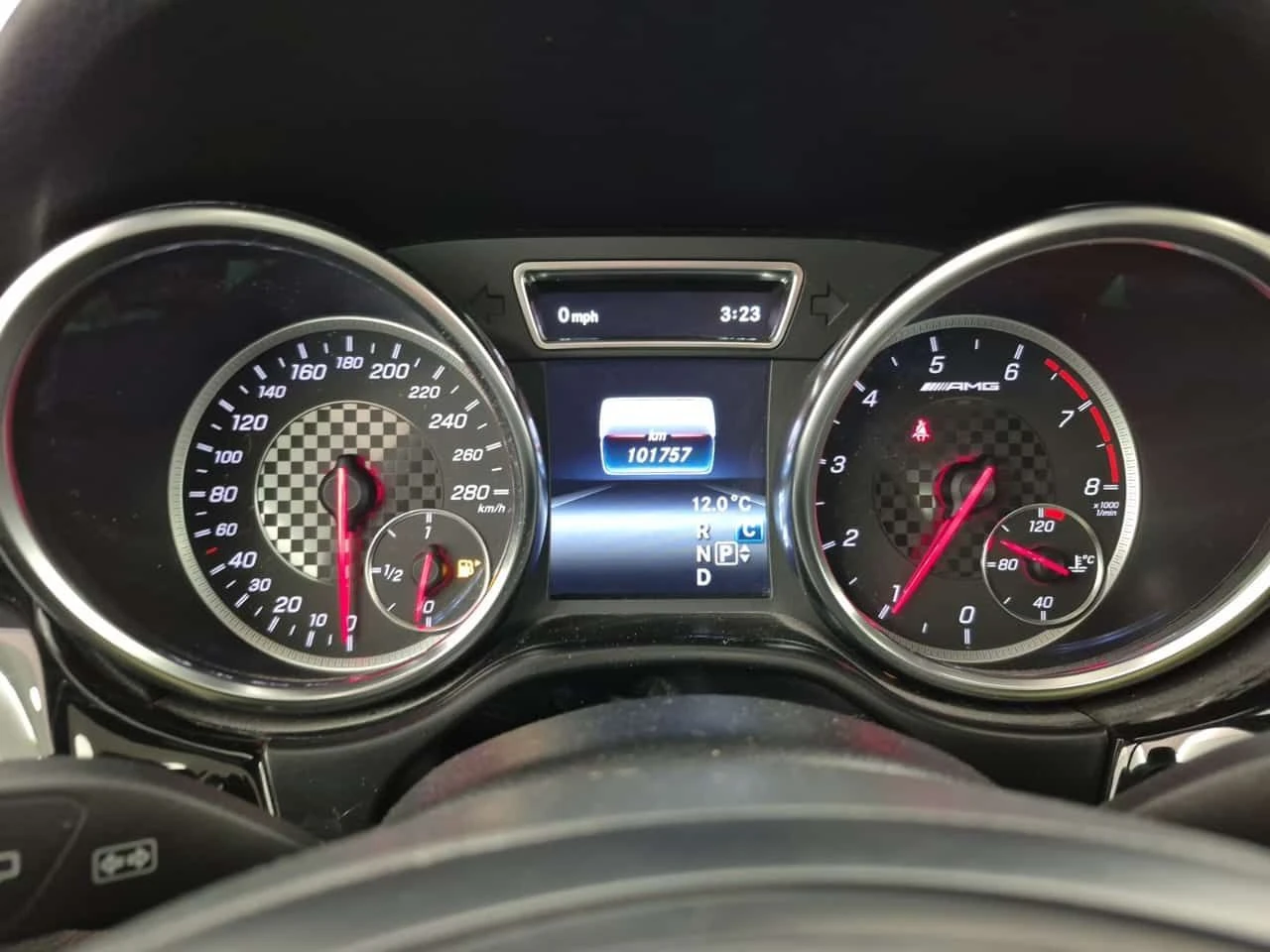 Mercedes-Benz GLE 43 AMG * CARFAX * HARMAN/KARDON * PANO * KEYLESS, снимка 9 - Автомобили и джипове - 54231595