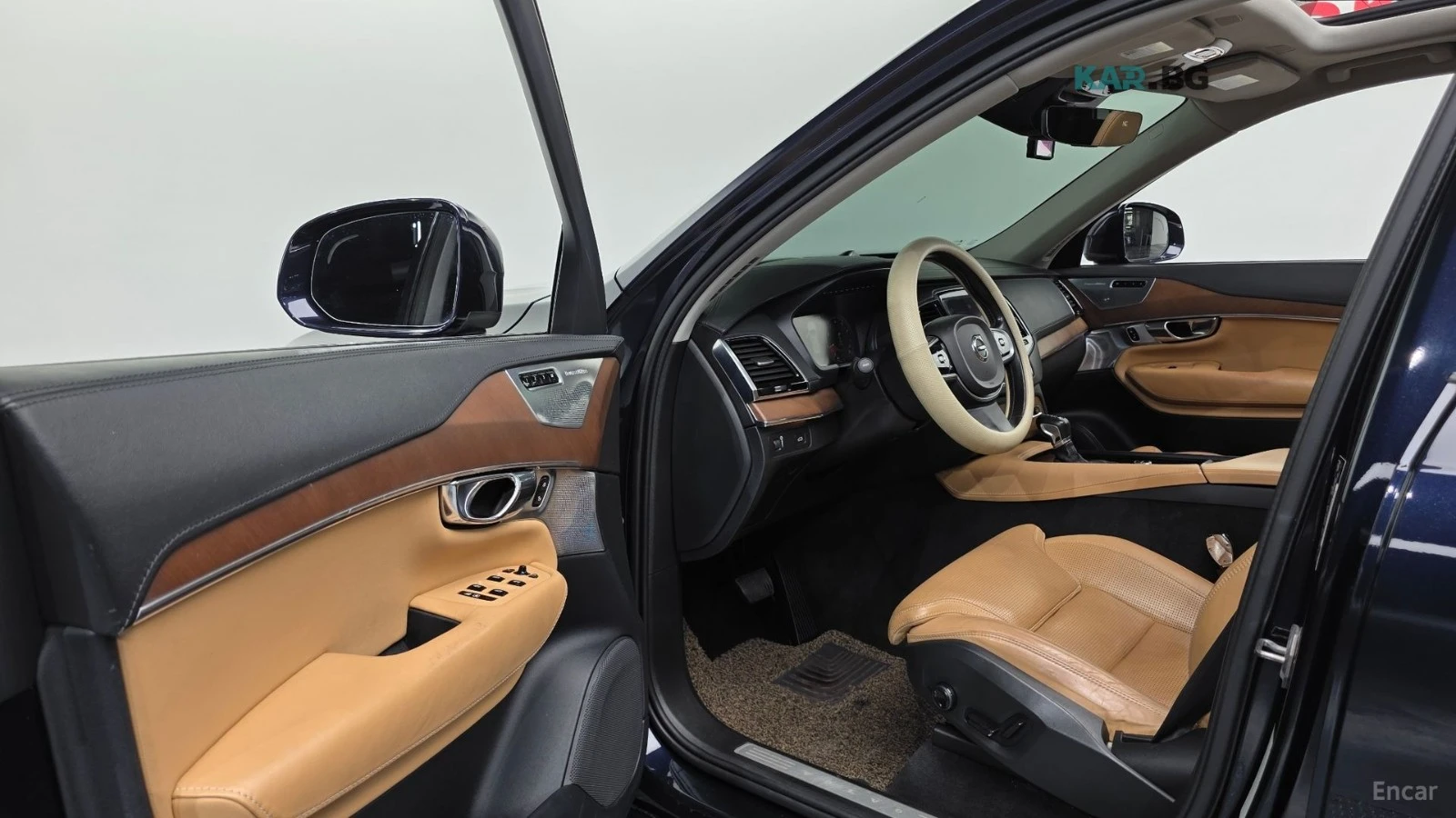 Volvo Xc90 INSCRIPTION* PANO* КОЖА* ПОДГРЕВ* ОБДУХВ* 360* HEA, снимка 10 - Автомобили и джипове - 54971231