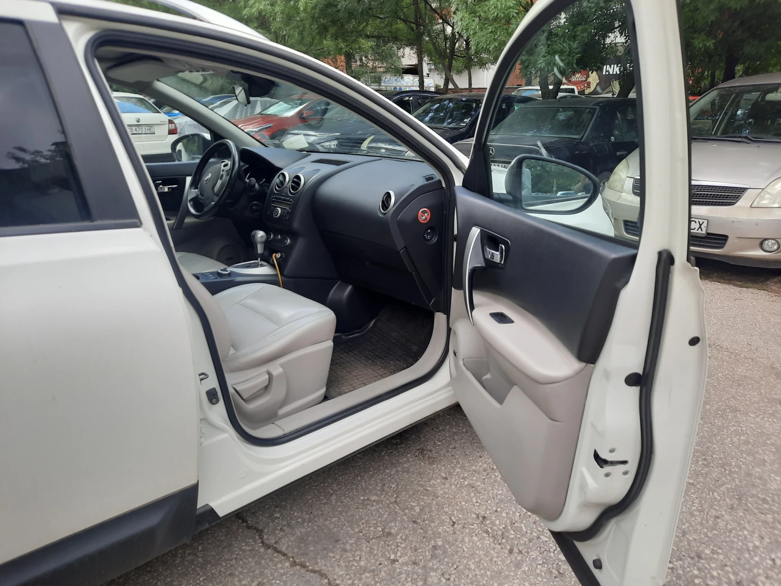 Nissan Qashqai + 2, снимка 7 - Автомобили и джипове - 55051691