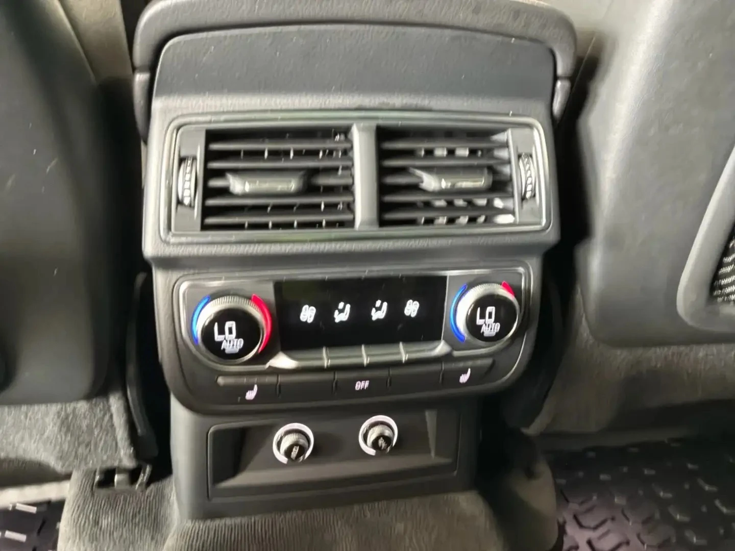 Audi Q7 55TFSI PROGRESSIV ���� �� �������� ���������� | Mobile.bg � ����������� 17