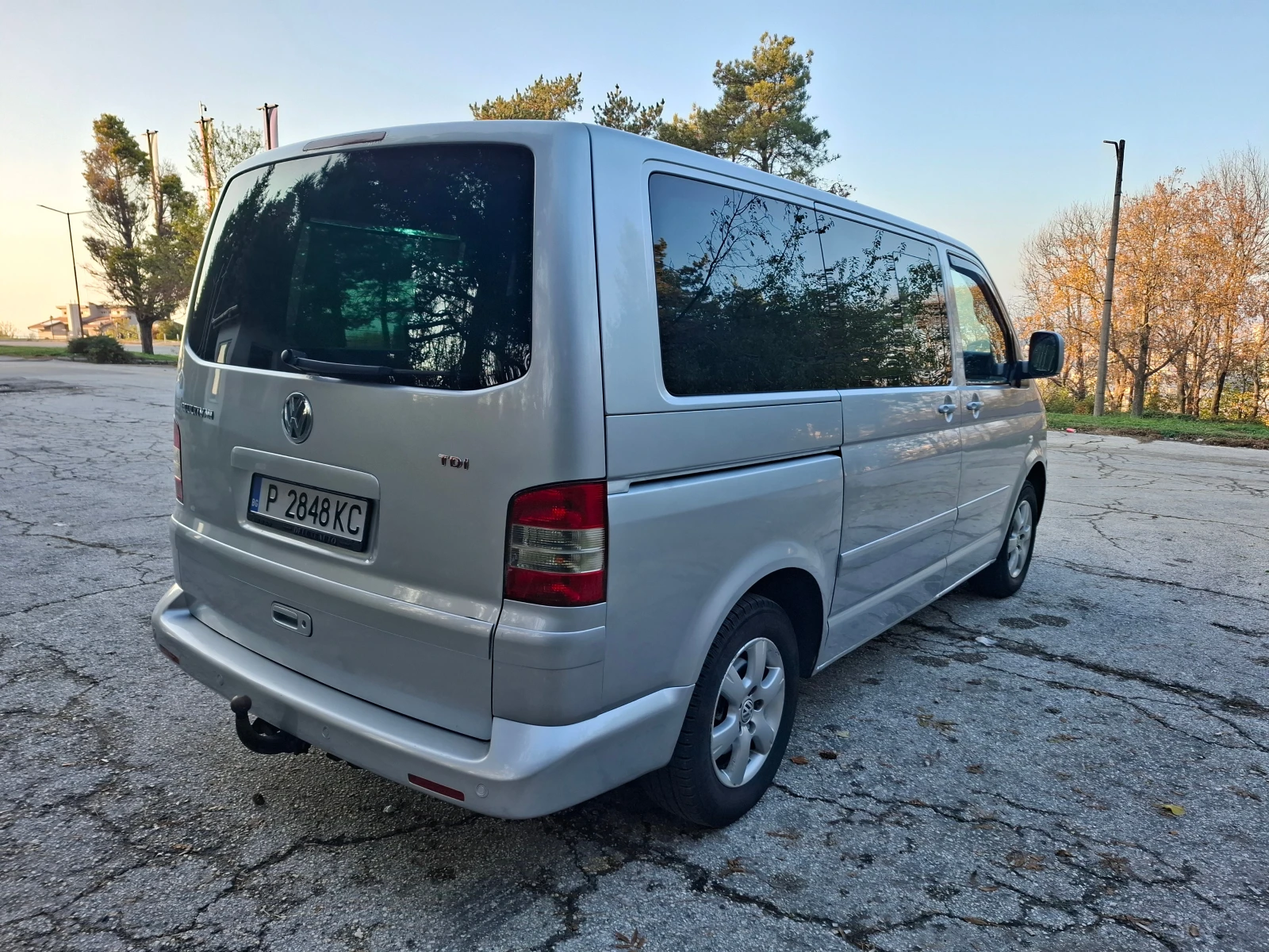 VW Multivan TDI/HIGHLINE/ПЕЧКА/АВТОМАТ/ - изображение 5