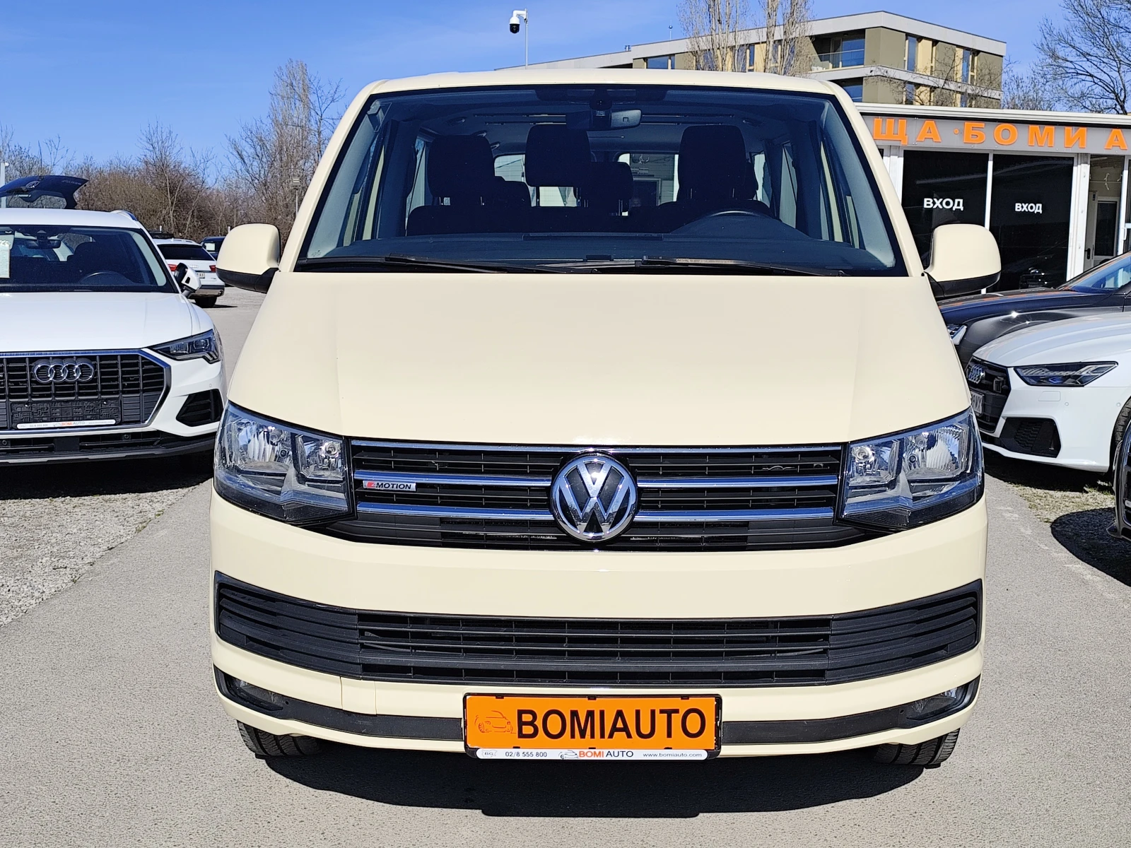 VW Caravelle 2.0TDi-150к.4MOTION* 9 MECTA* EURO6B* ДДС-ФАКТУРА, снимка 2 - Бусове и автобуси - 53680552