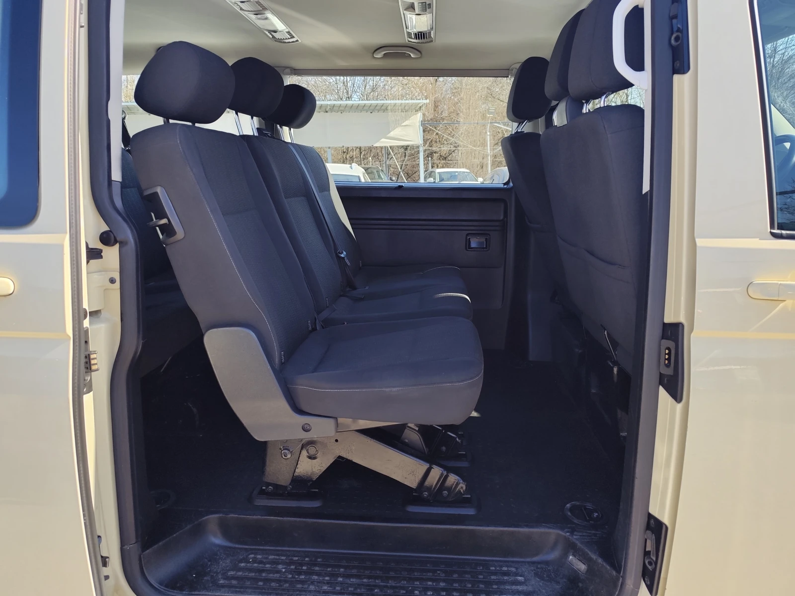 VW Caravelle 2.0TDi-150�.4MOTION* 9 MECTA* EURO6B* ���-������� | Mobile.bg � ����������� 11