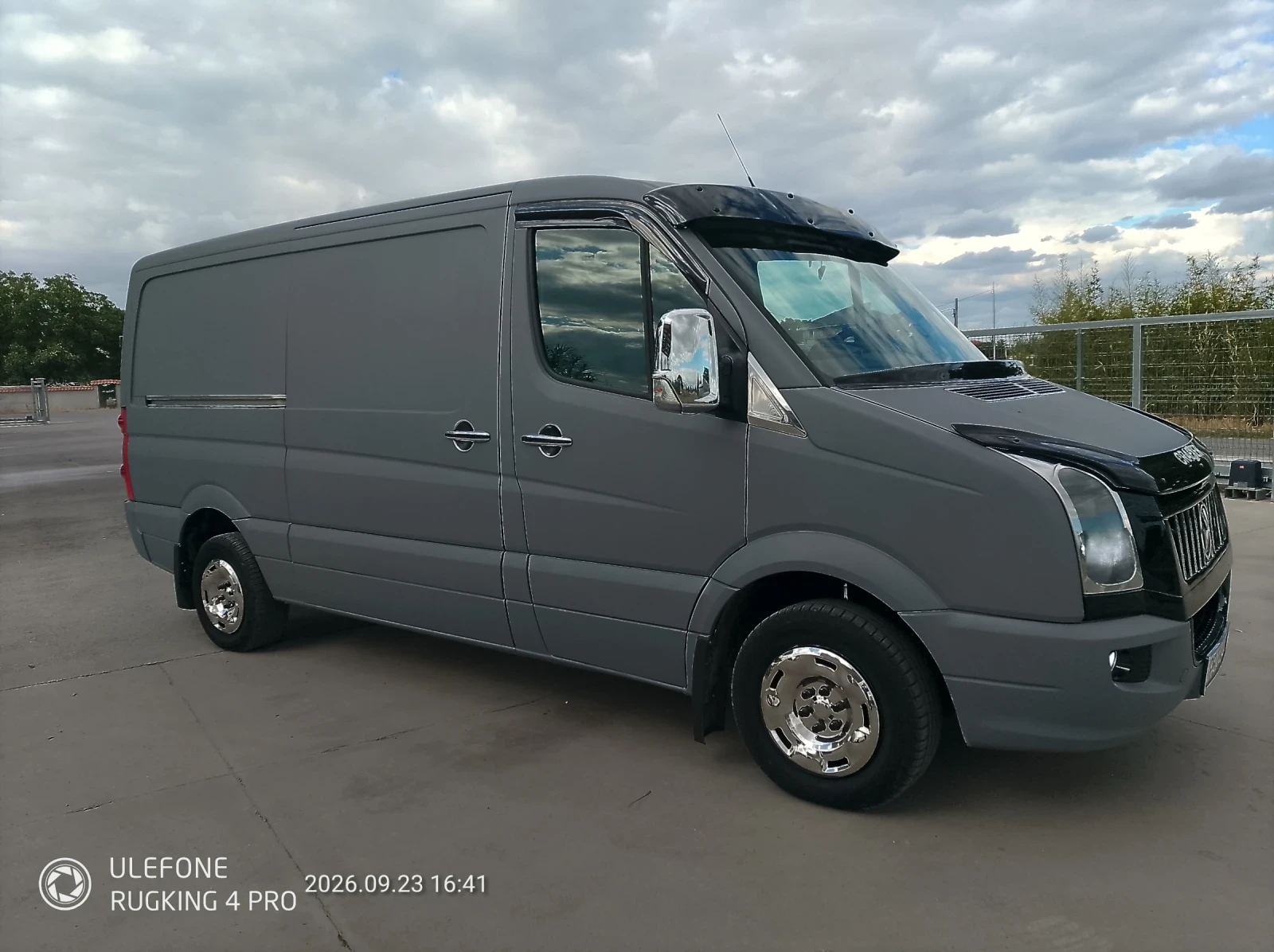 VW Crafter 2, 0  136, снимка 4 - Бусове и автобуси - 56205257