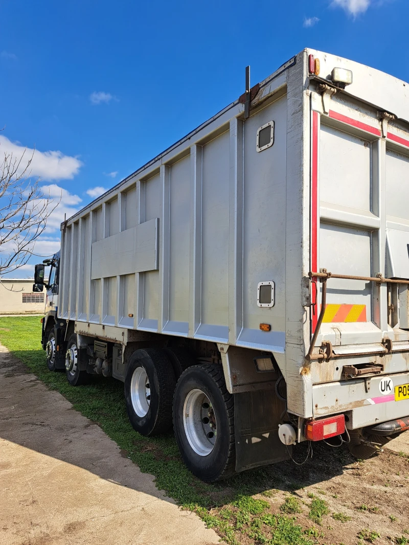 Volvo Fm12 420/8x4-самосвал, снимка 8 - Камиони - 49575943