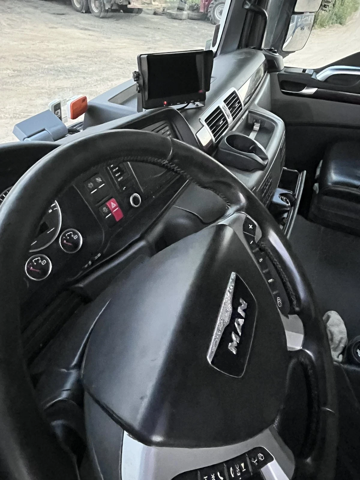 Man Tgs 33.480 6х6 - изображение 9