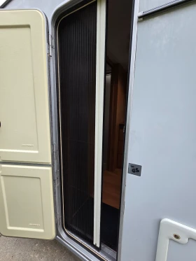 Каравана HYMER / ERIBA 470, снимка 6