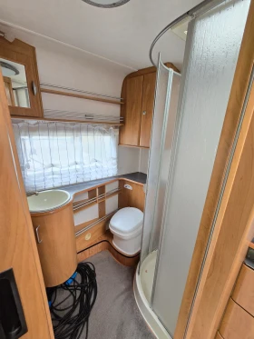 Каравана HYMER / ERIBA 470, снимка 8